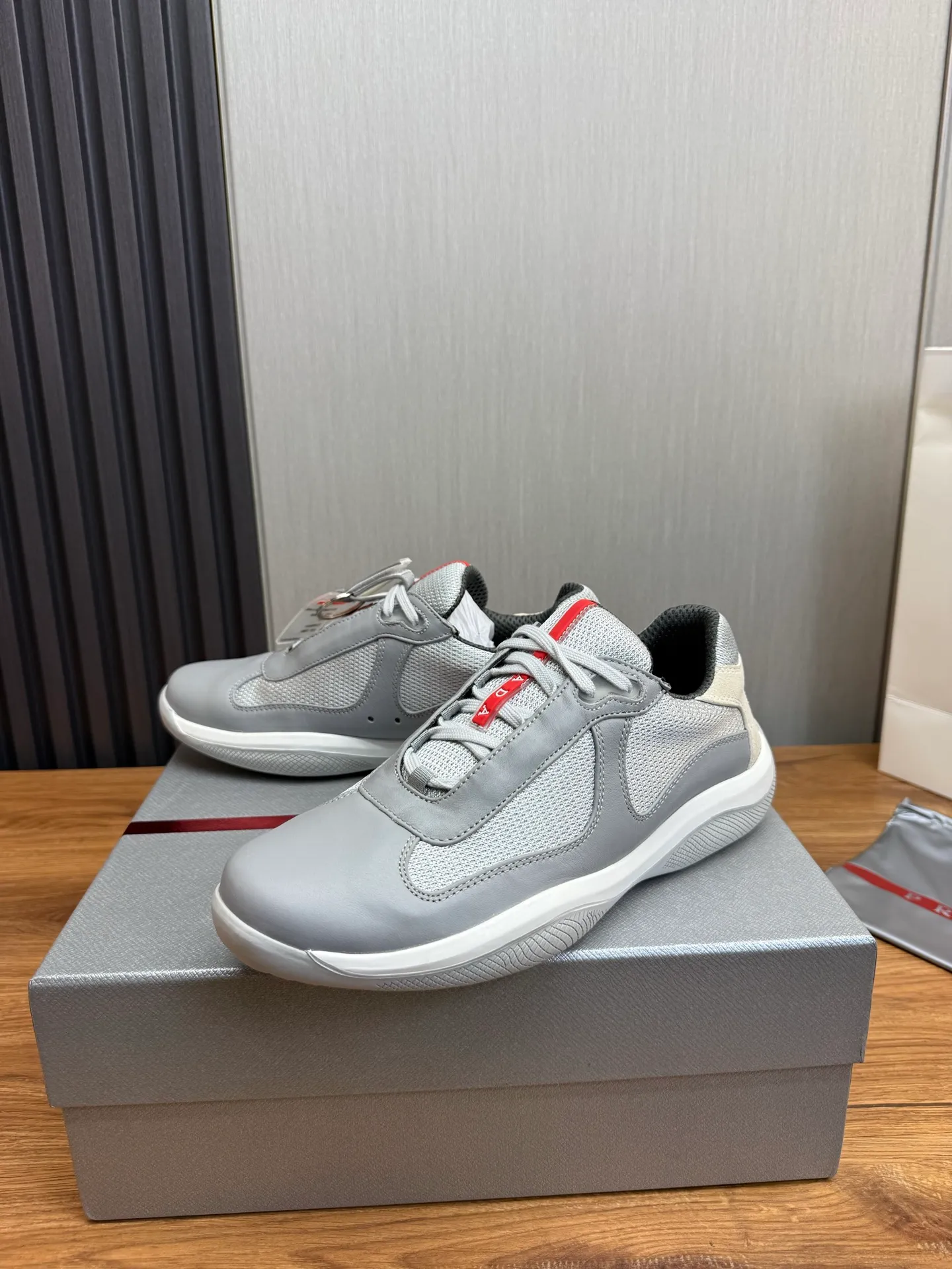 Men's shoes 💰560💰 [PRADA] Men's shoes are popular in the counter, official website is synchronized, 1 high-quality shipment ✔️Original cowhide upper + cowhide lining, 1🆚1 replica, original sole, 38-45 (45 customized, non-refundable)
